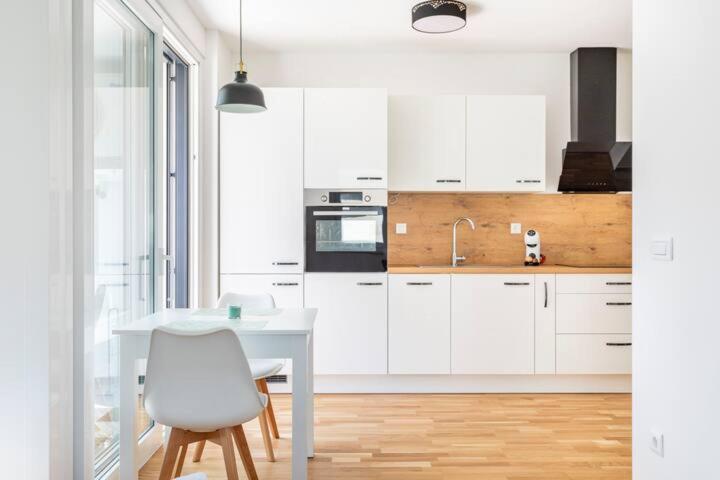 La Studio Maribor Eksteriør billede